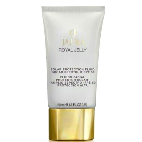 JAFRA Other - NWT Jafra Royal Jelly solar protection fluid